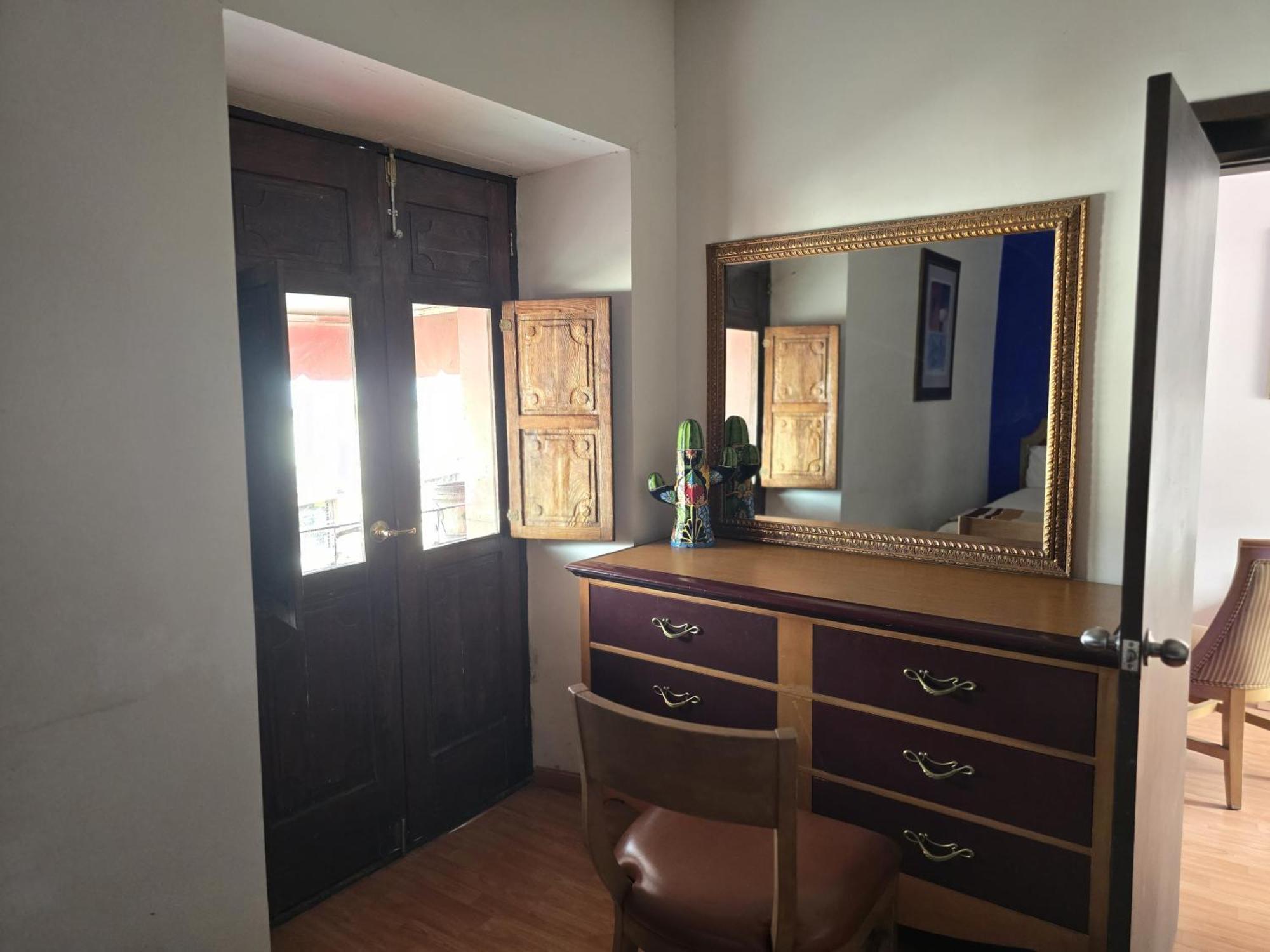 Hotel Boutique El Viejo Mundo Идальго-дель-Парраль Экстерьер фото